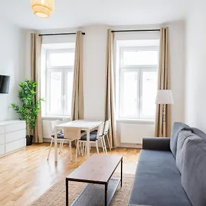 1150 Apartman