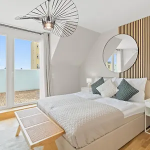 Stylish - 3 Min To U1 Kagraner Platz شقة